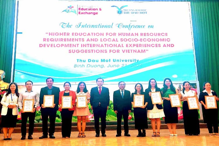 Higher education for human resource requirements and local socio-economic development - International experiences and suggestions for Vietnam